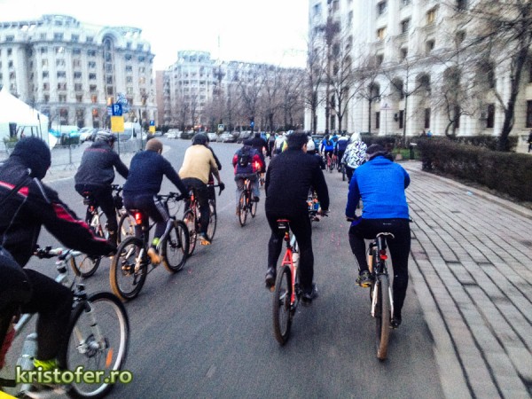 mars biciclete aprilie 2013