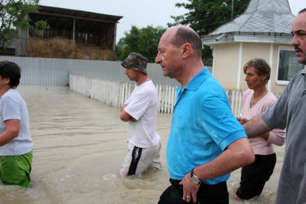 traian basescu la saucesti