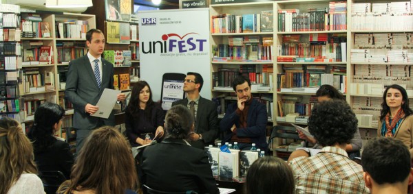 dezbatere implicarea tinerilor în procesul decizional la nivel înalt Unifest 2013 (1)