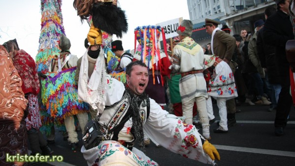 Alaiul-datinilor-in-Bacau-2011-7