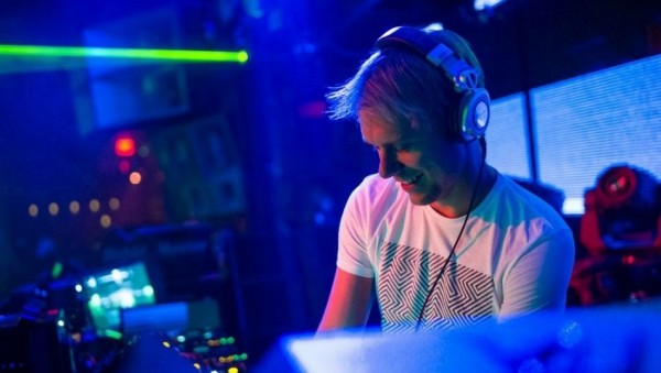 armin van buuren asot