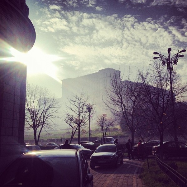 instagram palatul parlamentului 2013