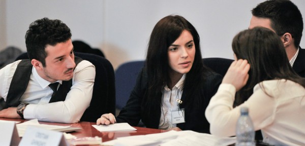 romania dezbate fundatia dan voiculescu 2014 (3)