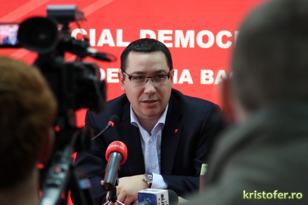 victor-ponta-conferinta-de-presa-psd-bacau