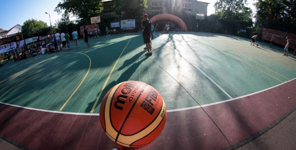 Bacau-Streetball-Challenge-ziua-2-211-e1353430381302