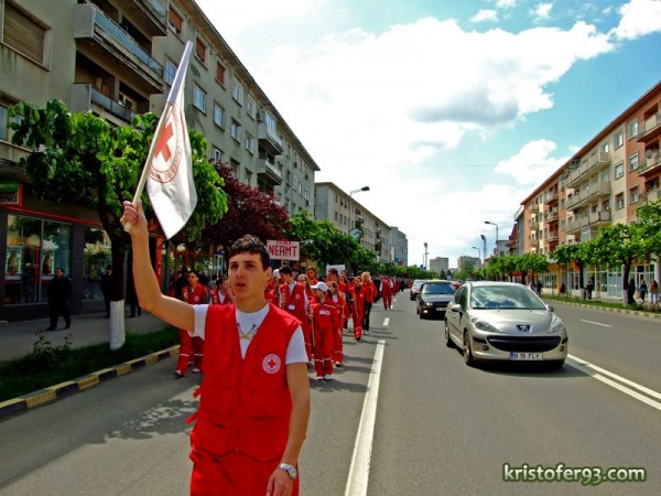 1 marsul umanitatii 2008