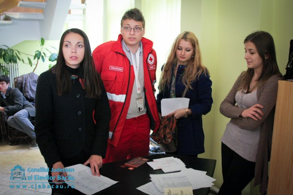 8 Alegeri consiliul elevilor Mihai Eminescu 2011