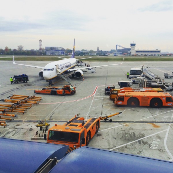 aeroport henri coanda ryan air
