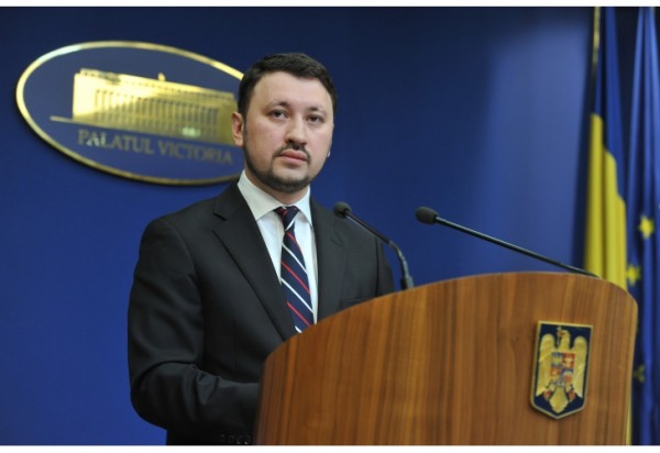 mircea fechet guvern