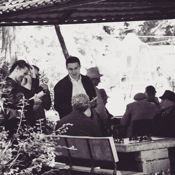 3 discutie pensionari parcul cancicov cristian ghinghes bacau 2016