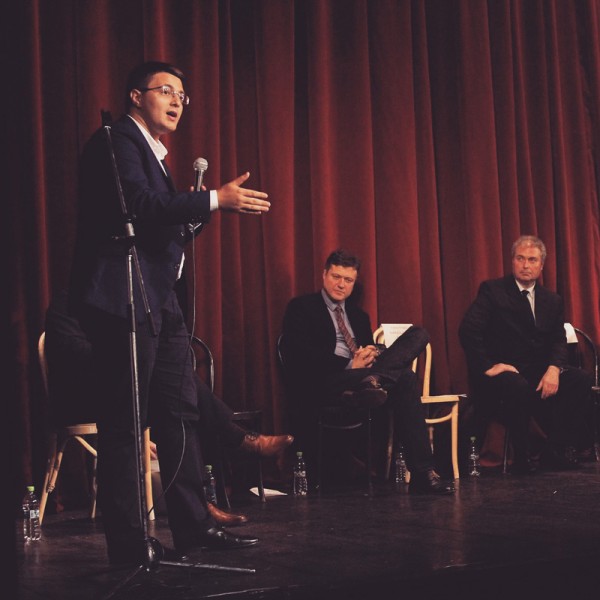 4 dezbatere teatrul bacovia cristian ghinghes bacau 2016