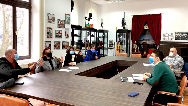 cristian ghinghes intalnire ong caini